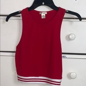 Red and white cropped tee